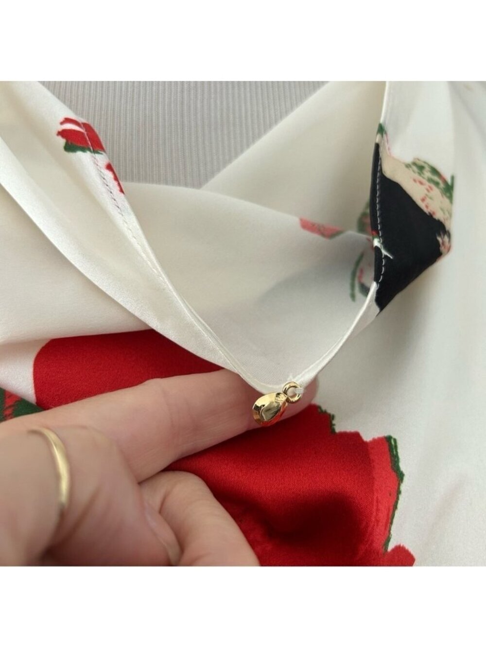 St. John Collection Silk Top - Picture 5 of 11